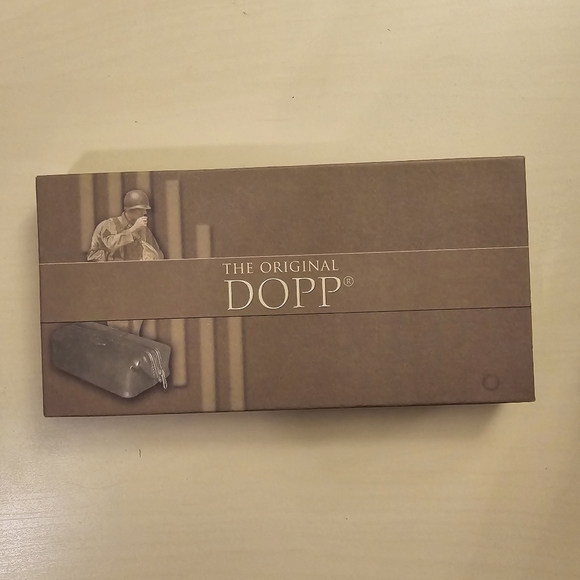Dopp portfolio credit card - Picture 3 of 3